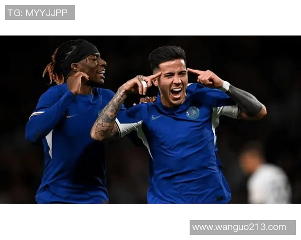 切尔西更衣室危机升级斯特林与恩佐训练场激烈冲突引发关注