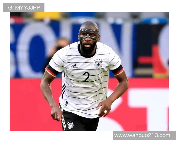 吕迪格的崛起与挑战:从默默无闻到足球场上的闪耀之星 吕迪格的崛起与挑战:从默默无闻到足球场上的闪耀之星