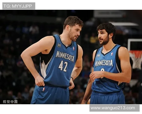 多诺万米切尔领衔球队奋战季后赛展现超强个人能力与团队合作精神 多诺万米切尔领衔球队奋战季后赛展现超强个人能力与团队合作精神